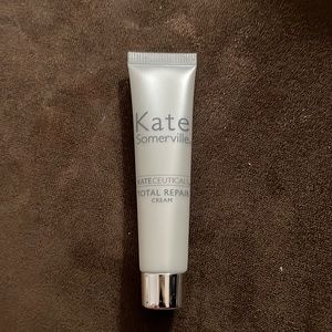 🌹3/15🌹MINI Kate Somerville Total Repair Cream